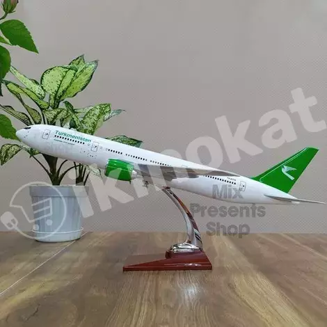 Uçaryň modeli boeing 777-200 "turkmenistan" 47sm (metal) Неизвестный бренд 